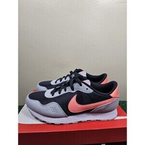 Nike MD Valiant GS Size 6Y Gray Black Athletic Shoes Sneakers CN8558-004